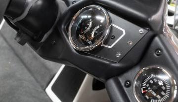 25ZXR20-10.jpg